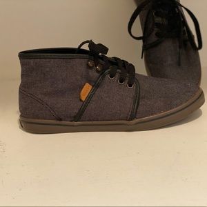 Vans Camryn Slim Chukka booties
